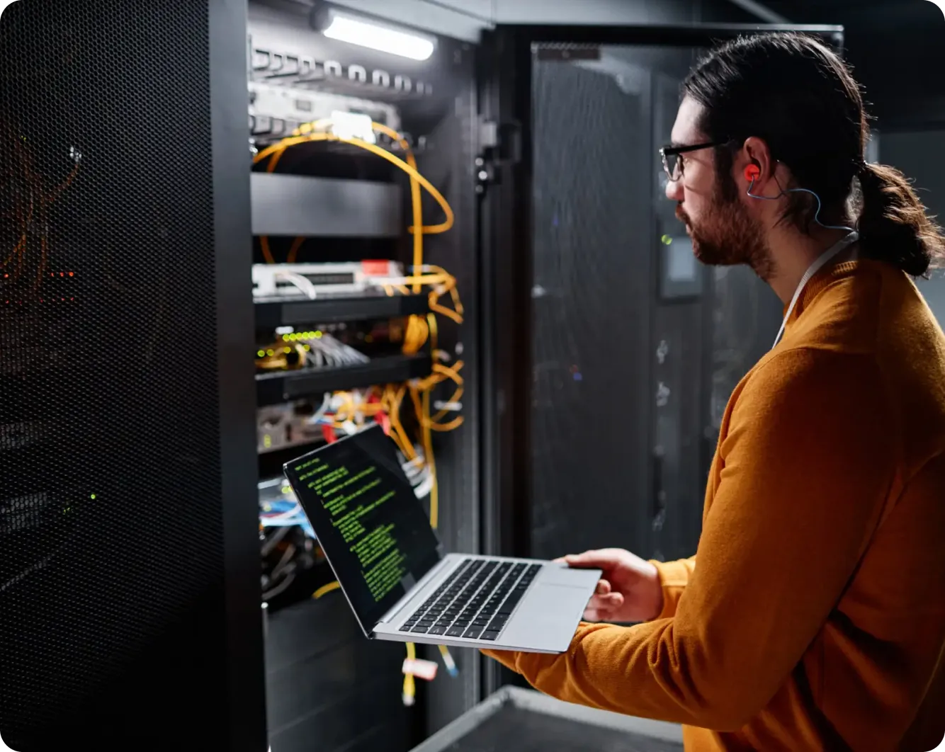 IT deployment specialists
